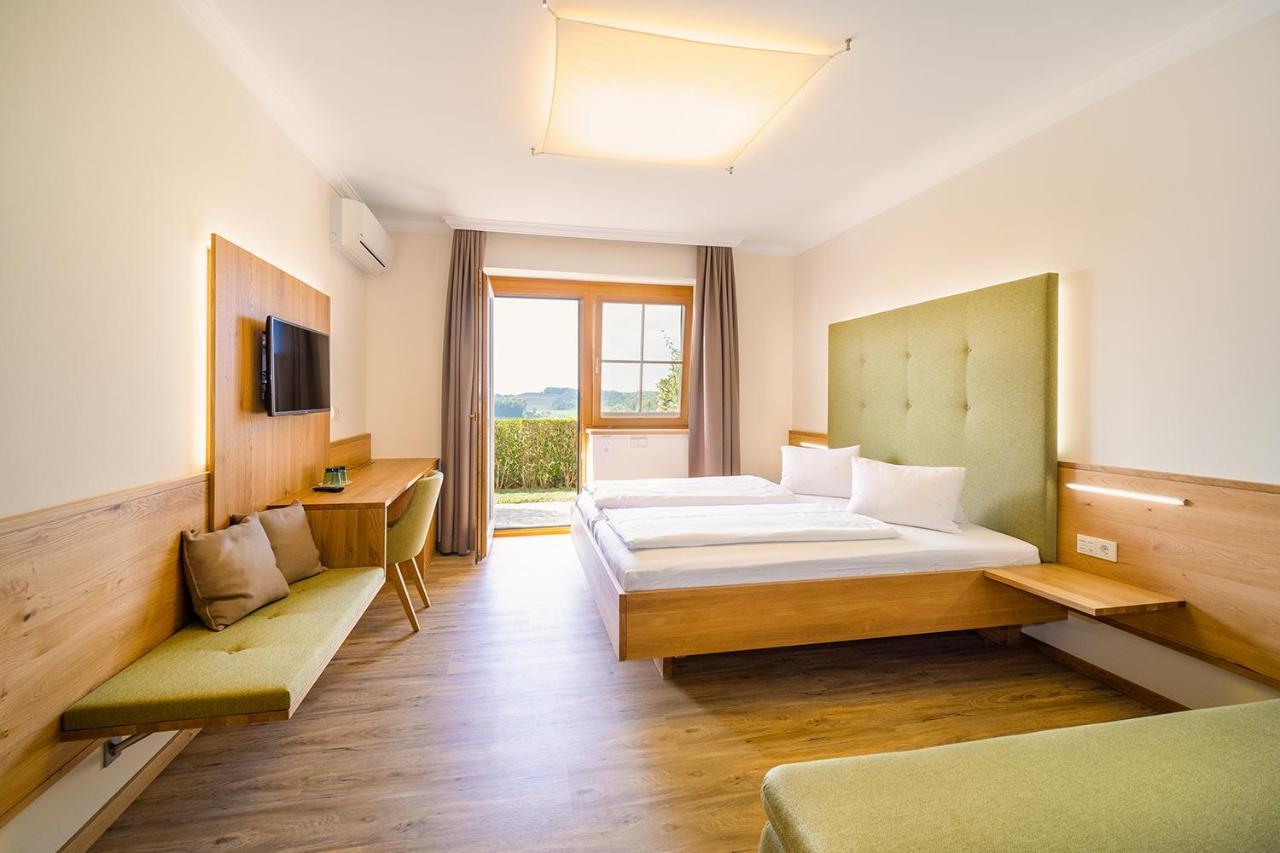 יאנרסדורף Hotel Panoramahof Loipersdorf מראה חיצוני תמונה